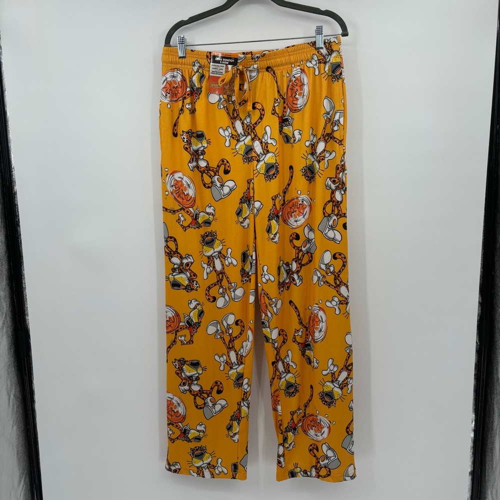 NWT Men’s Cheetos Lounge Pants Size Medium